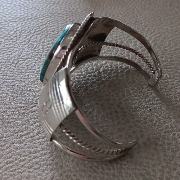 Native American Turquoise Sterling Cuff - Picture 4 of 4
